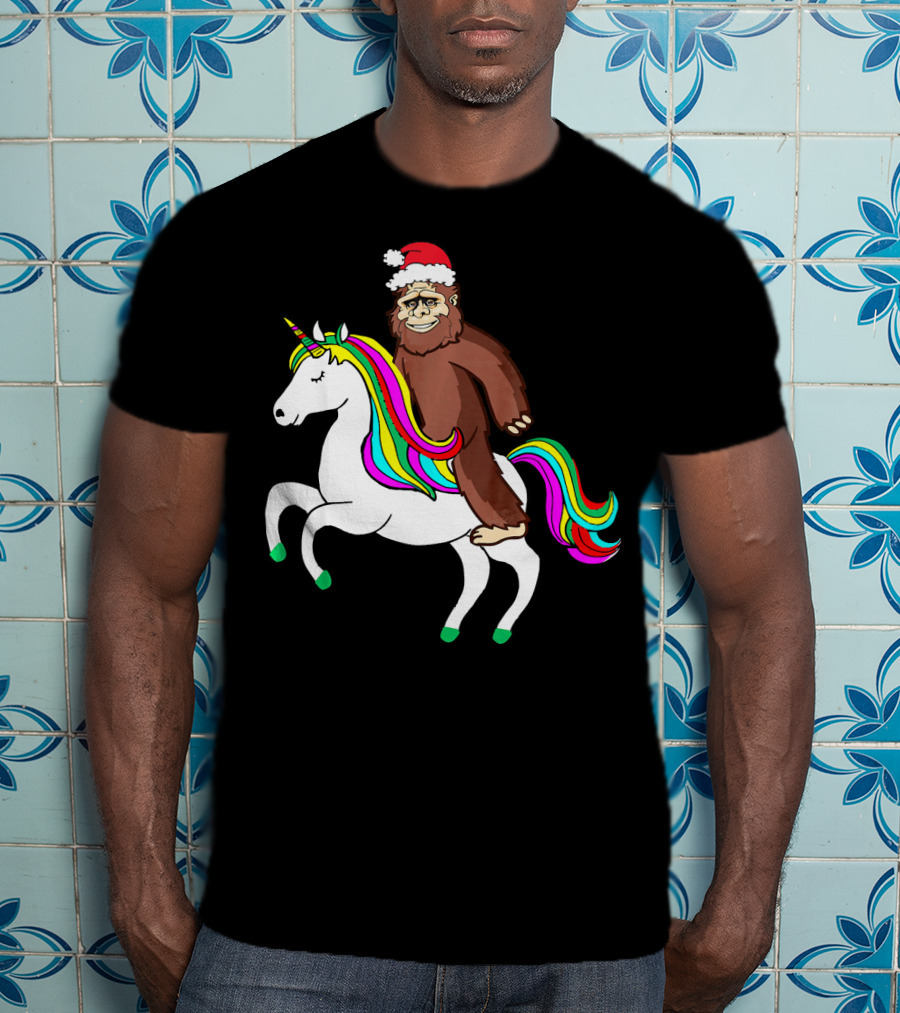 Bigfool Riding Unicorn With Santa Hat Rainbow Mane T-Shirt