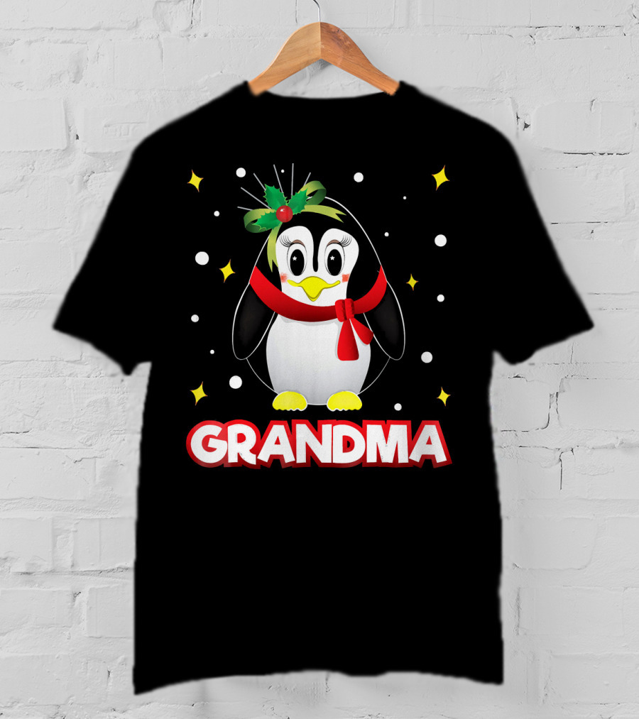 Grandma Penguin Festive Christmas Family T-Shirt