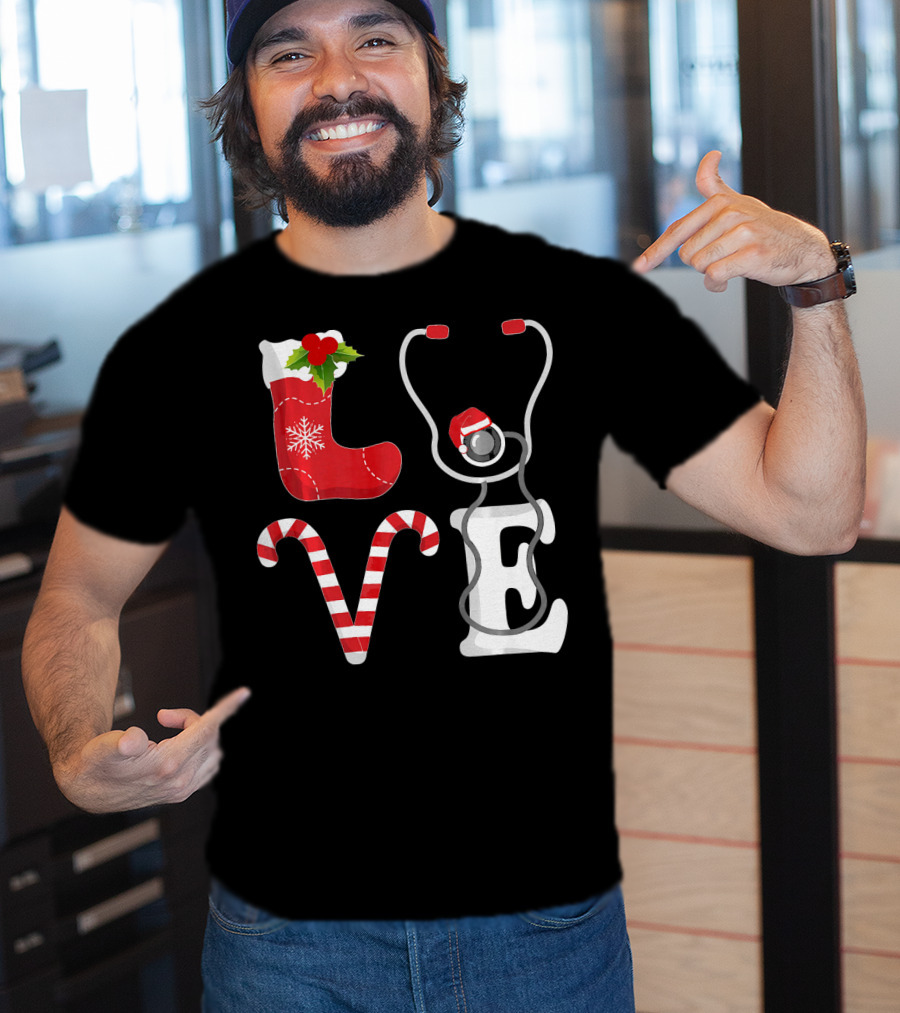 Christmas Nurse Love Santa Stethoscope T-Shirt