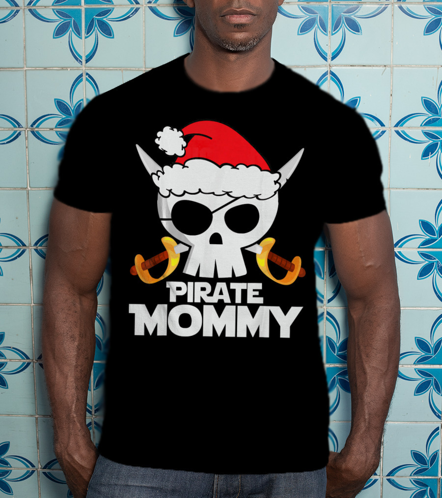 Funny Santa Claus Pirate Mommy Skull With Santa Hat And Swords T-Shirt
