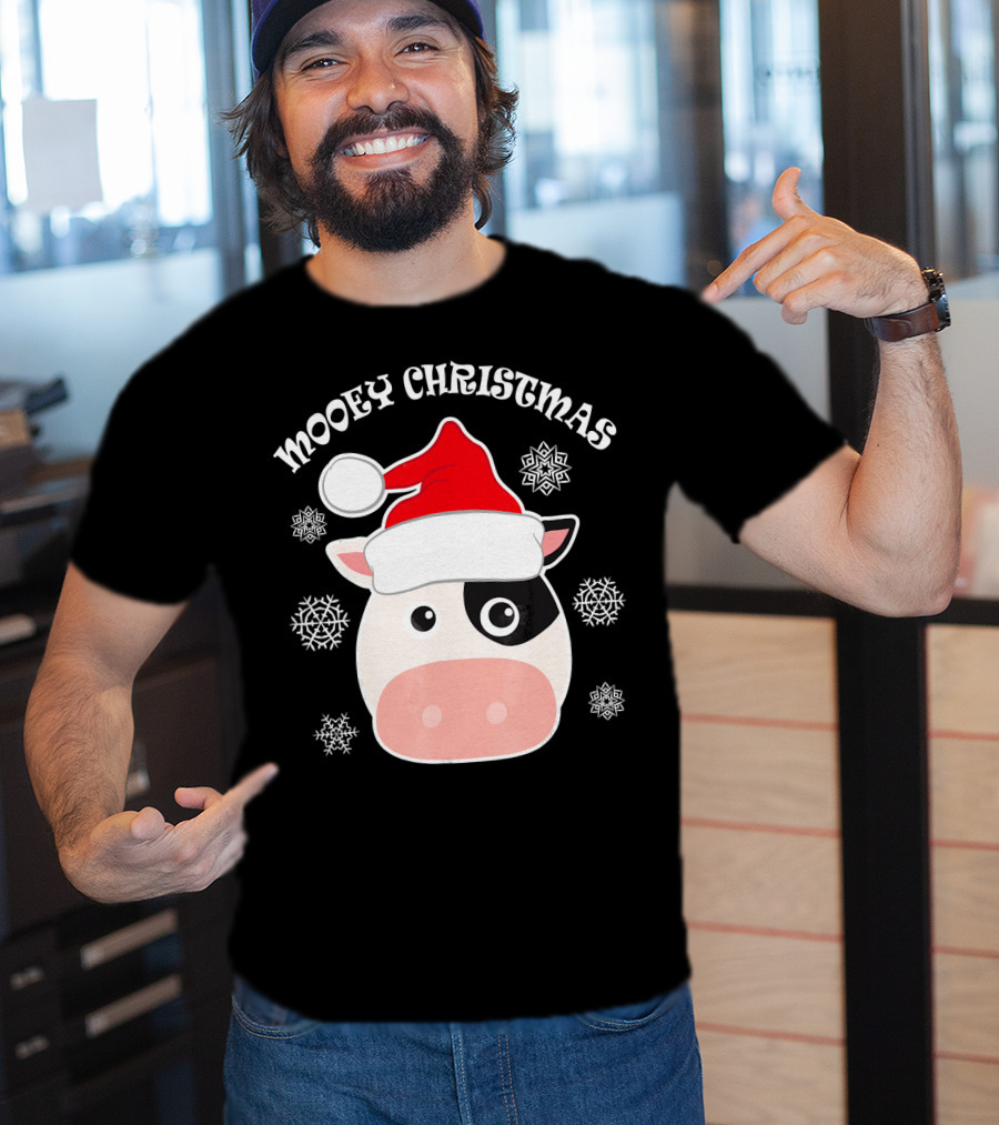 Mooey Christmas Cow Santa Hat Snowflakes T-Shirt