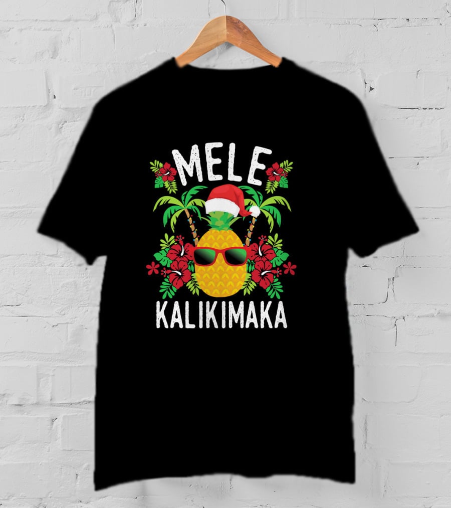 Mele Kalikimaka Hawaiian Pineapple Christmas Santa Hat Sunglasses Floral Decor T-Shirt