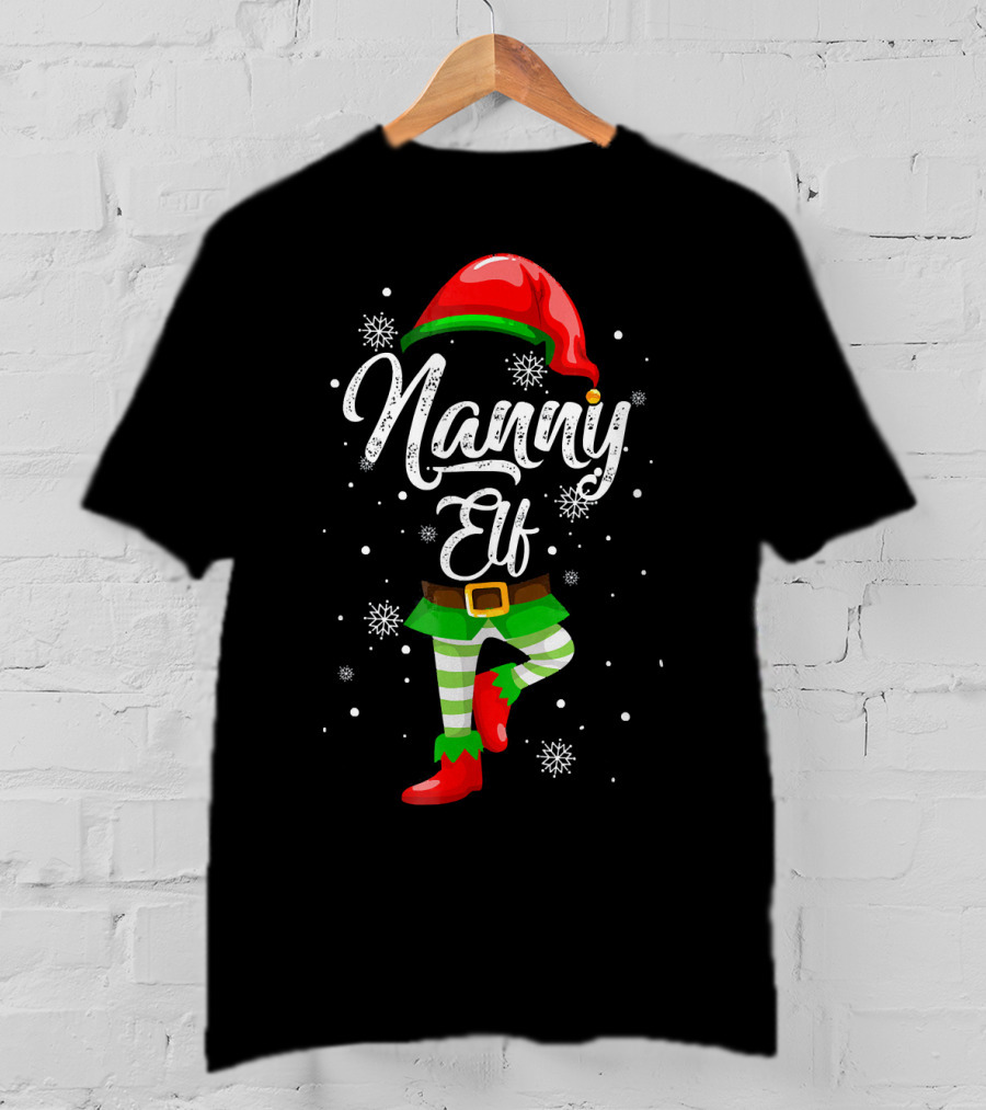 Nanny Elf Festive Christmas Snowflakes T-Shirt