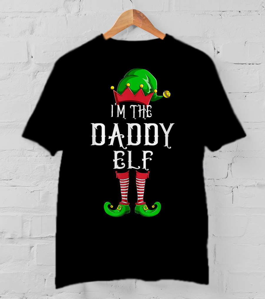 I'm The Daddy Elf Christmas Costume Green Hat Red White Striped Socks T-Shirt
