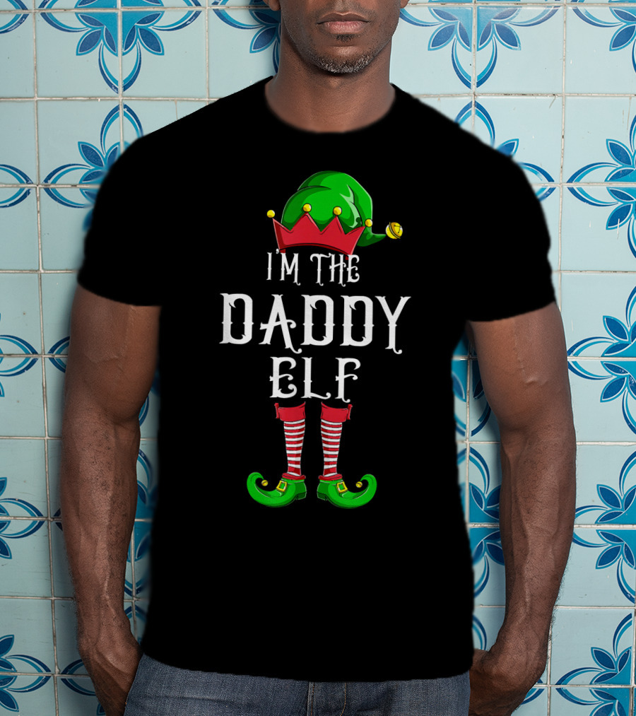 I'm The Daddy Elf Christmas Costume Green Hat Red White Striped Socks T-Shirt
