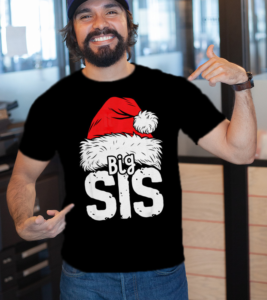 Big Sis Christmas Santa Hat Family T-Shirt