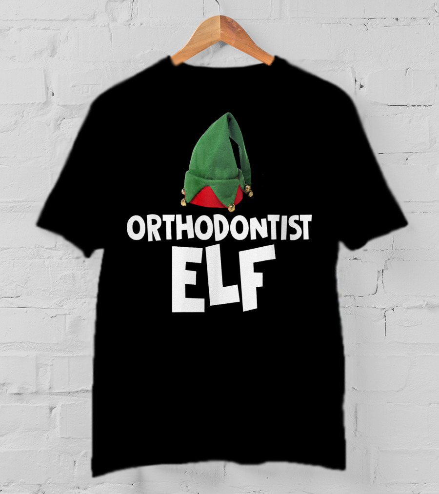 Orthodontist Elf With Green Santa Hat T-Shirt