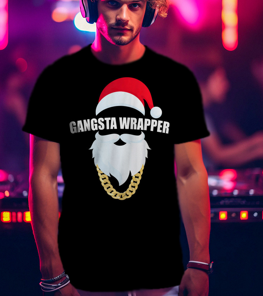 Gangsta Wrapper Santa With Gold Chain Beard And Hat T-Shirt