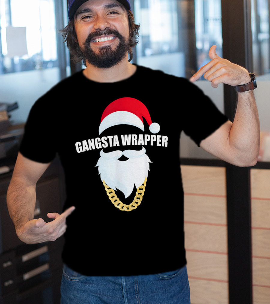 Gangsta Wrapper Santa With Gold Chain Beard And Hat T-Shirt