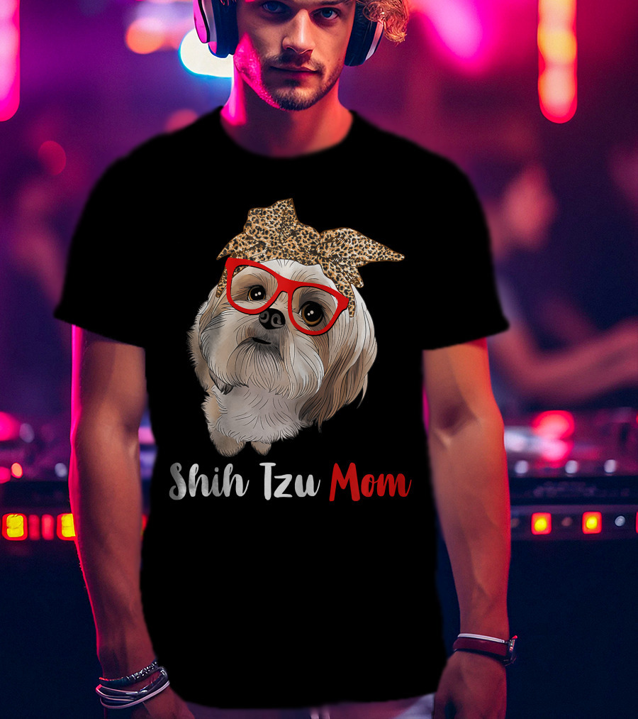 Shih Tzu Mom Leopard Print Bow Cute Dog Lover Red Glasses T-Shirt