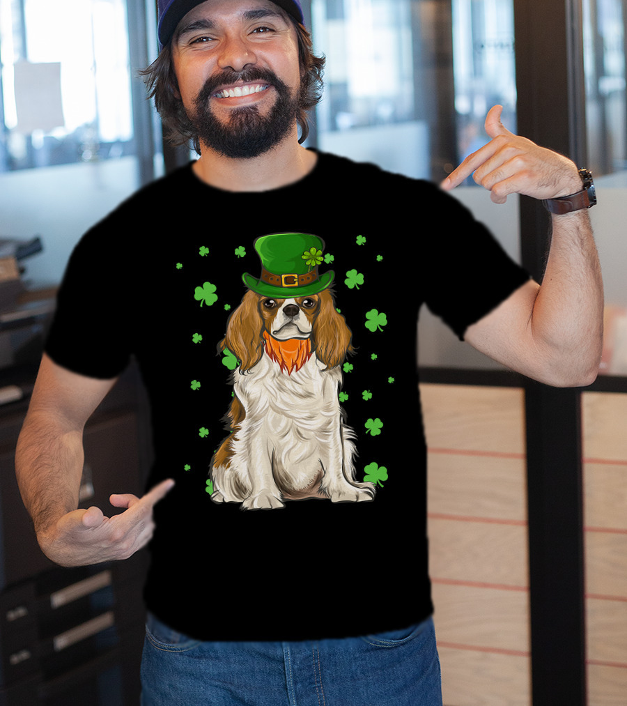 St Patricks Day Cavalier King Charles Spaniel Green Hat Clover T-Shirt