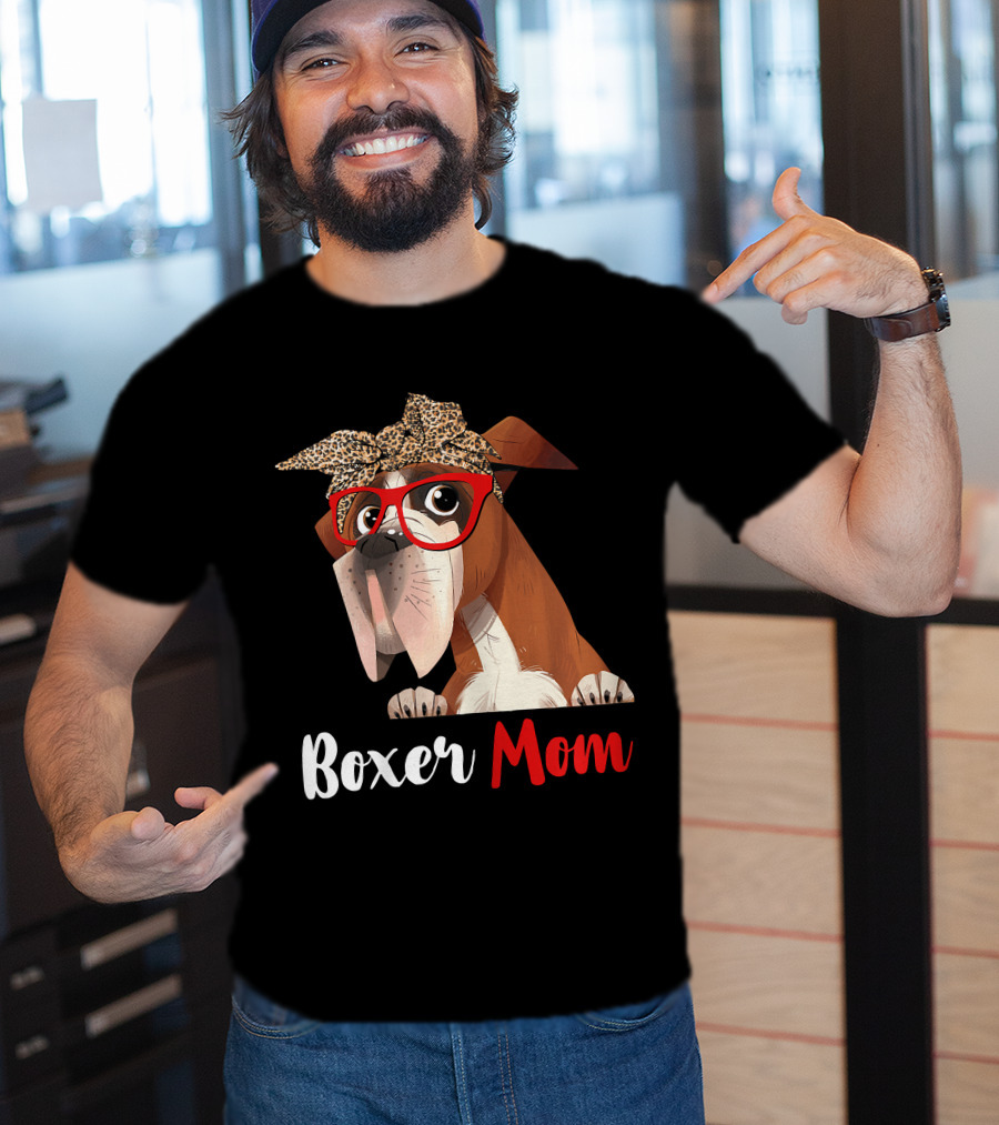 Boxer Mom With Red Glasses And Leopard Headband For Dog Lovers T-Shirt