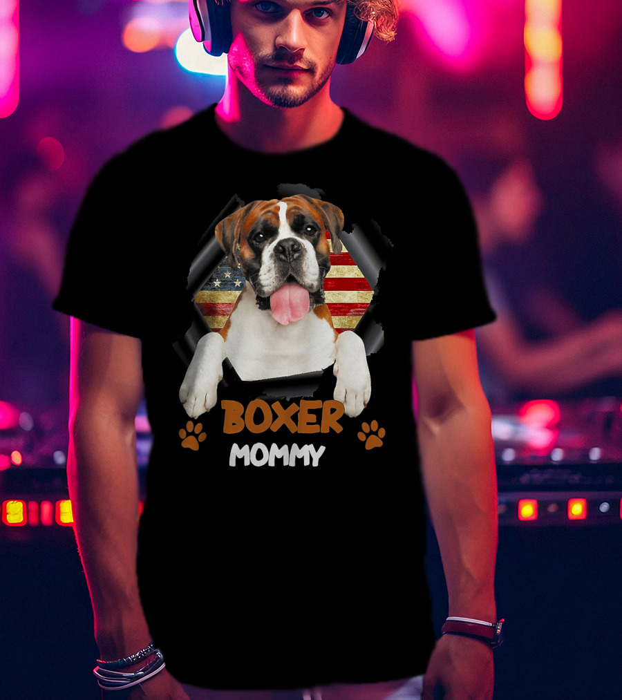 Boxer Mommy Dog With Torn American Flag Background T-Shirt