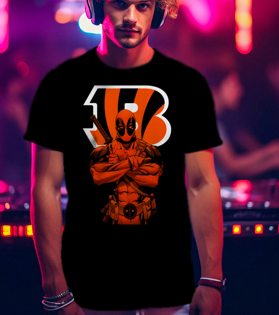 Cincinnati Bengals Deadpool Crossover Fan T-Shirt