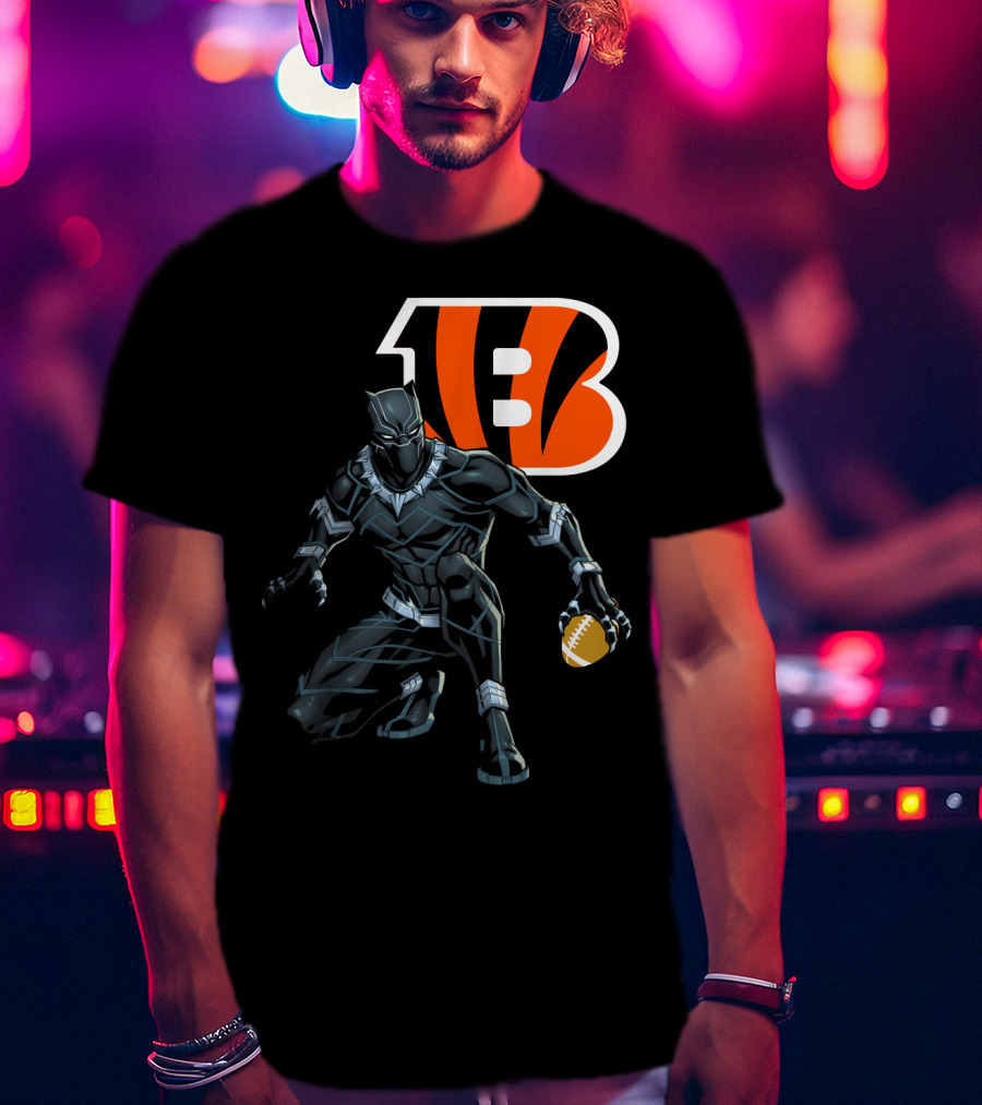 Cincinnati Bengals Black Panther Football T-Shirt