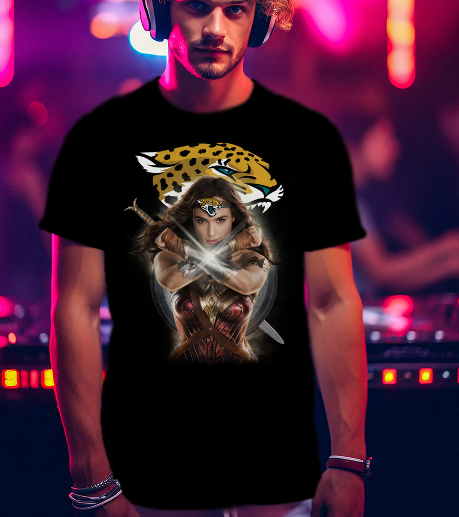 Jacksonville Jaguars Wonder Woman Crossed Gauntlets Jaguar T-Shirt